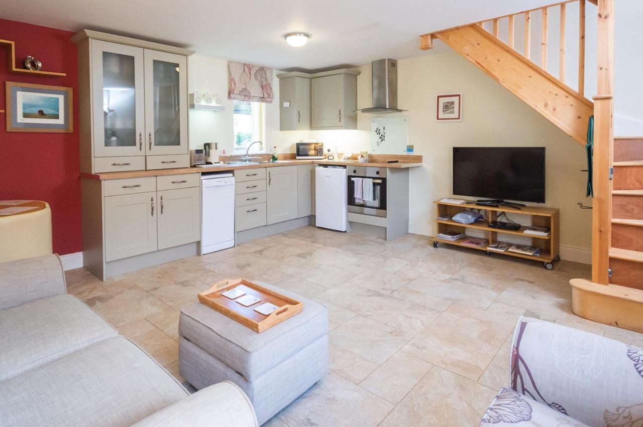 Mollett'S Farm Apartment Saxmundham Bagian luar foto