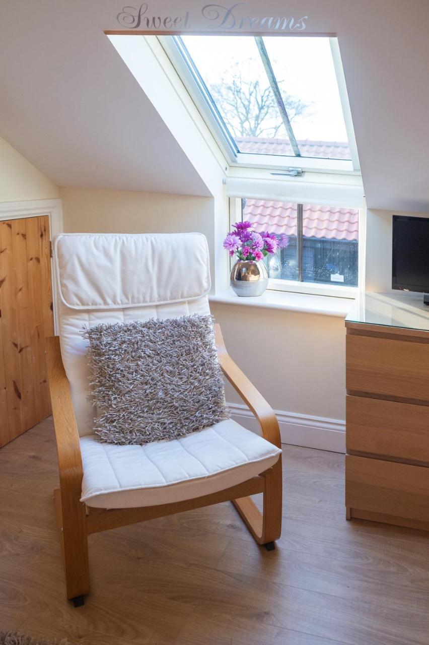 Mollett'S Farm Apartment Saxmundham Bagian luar foto