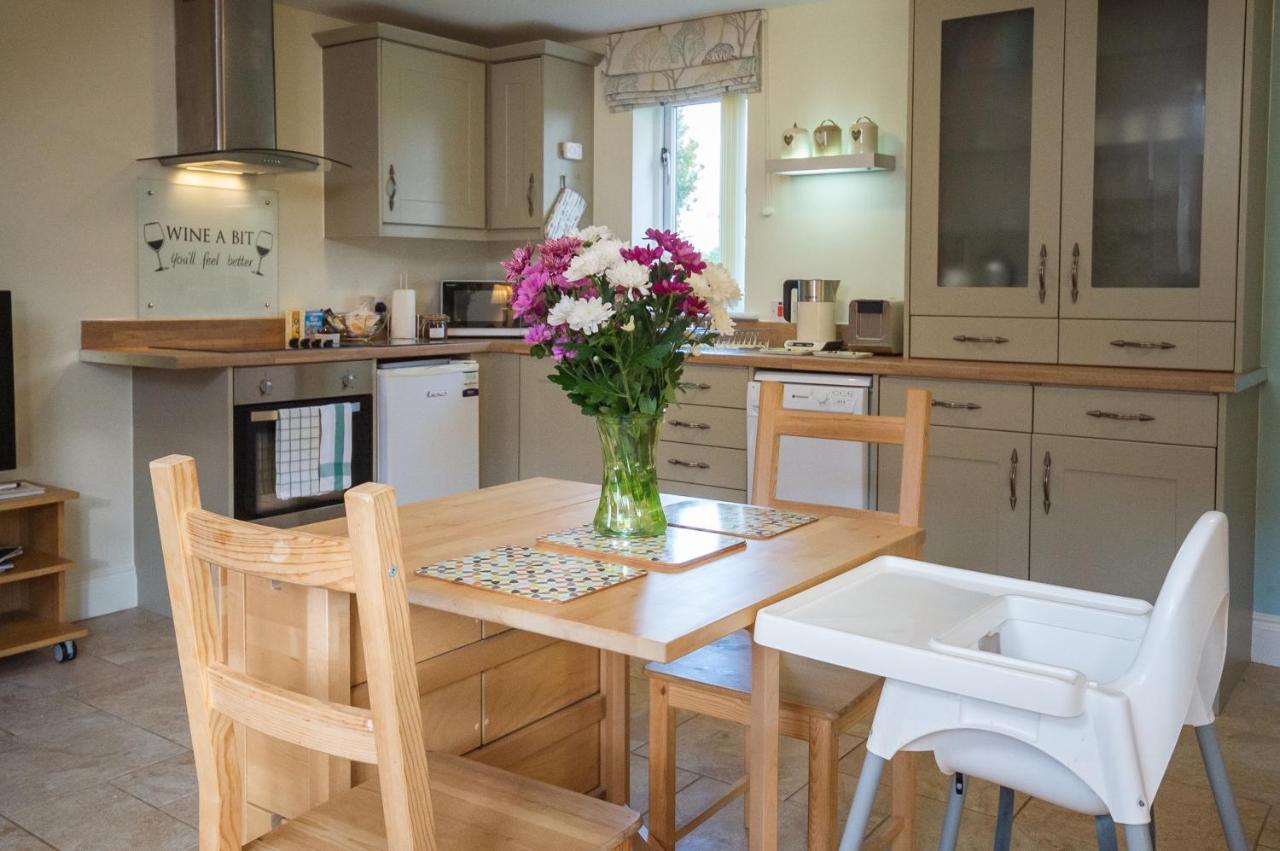Mollett'S Farm Apartment Saxmundham Bagian luar foto
