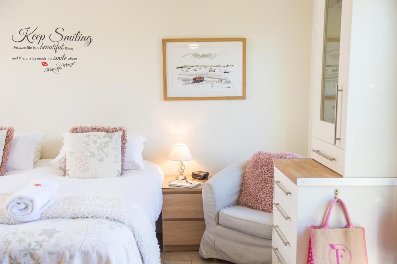 Mollett'S Farm Apartment Saxmundham Bagian luar foto